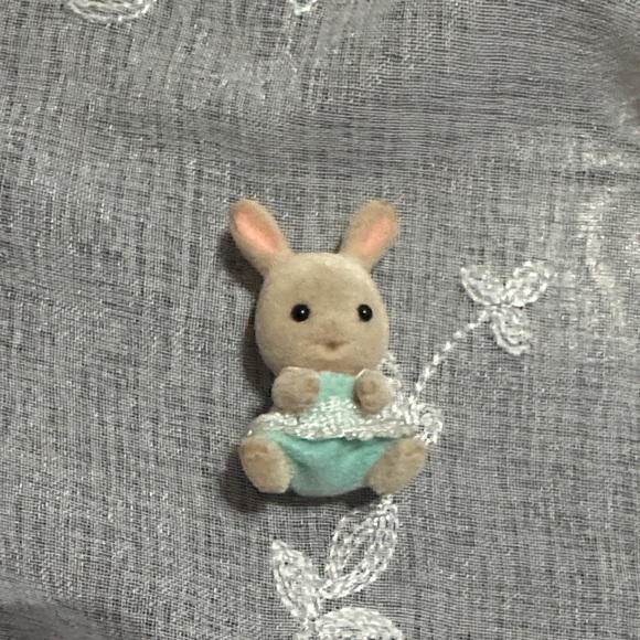 Sylvanian Families  MILK RABBIT Epoch Calico Critters - Picture 1 of 4